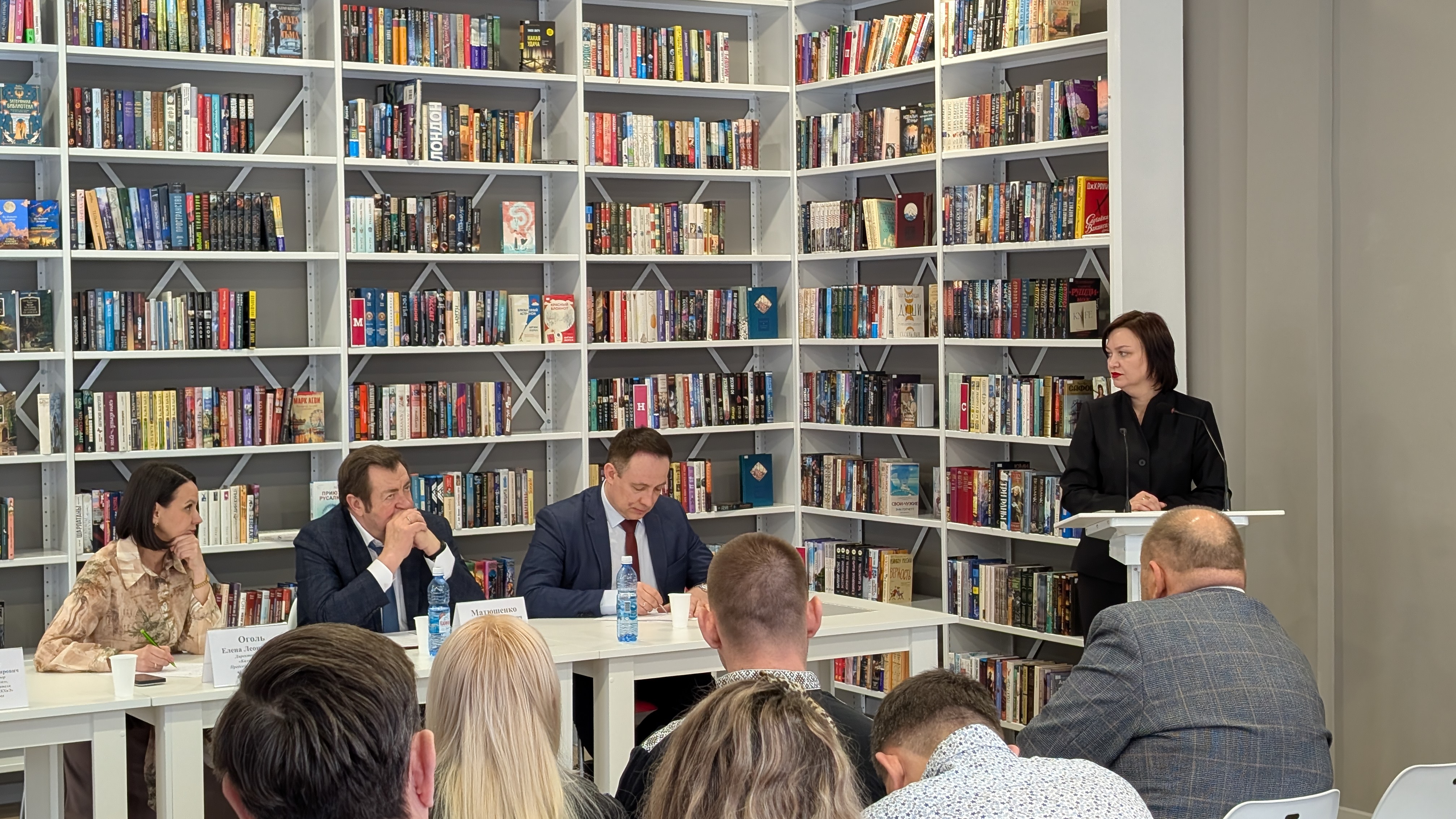 Обсуждение вопросов повестки заседания Правления